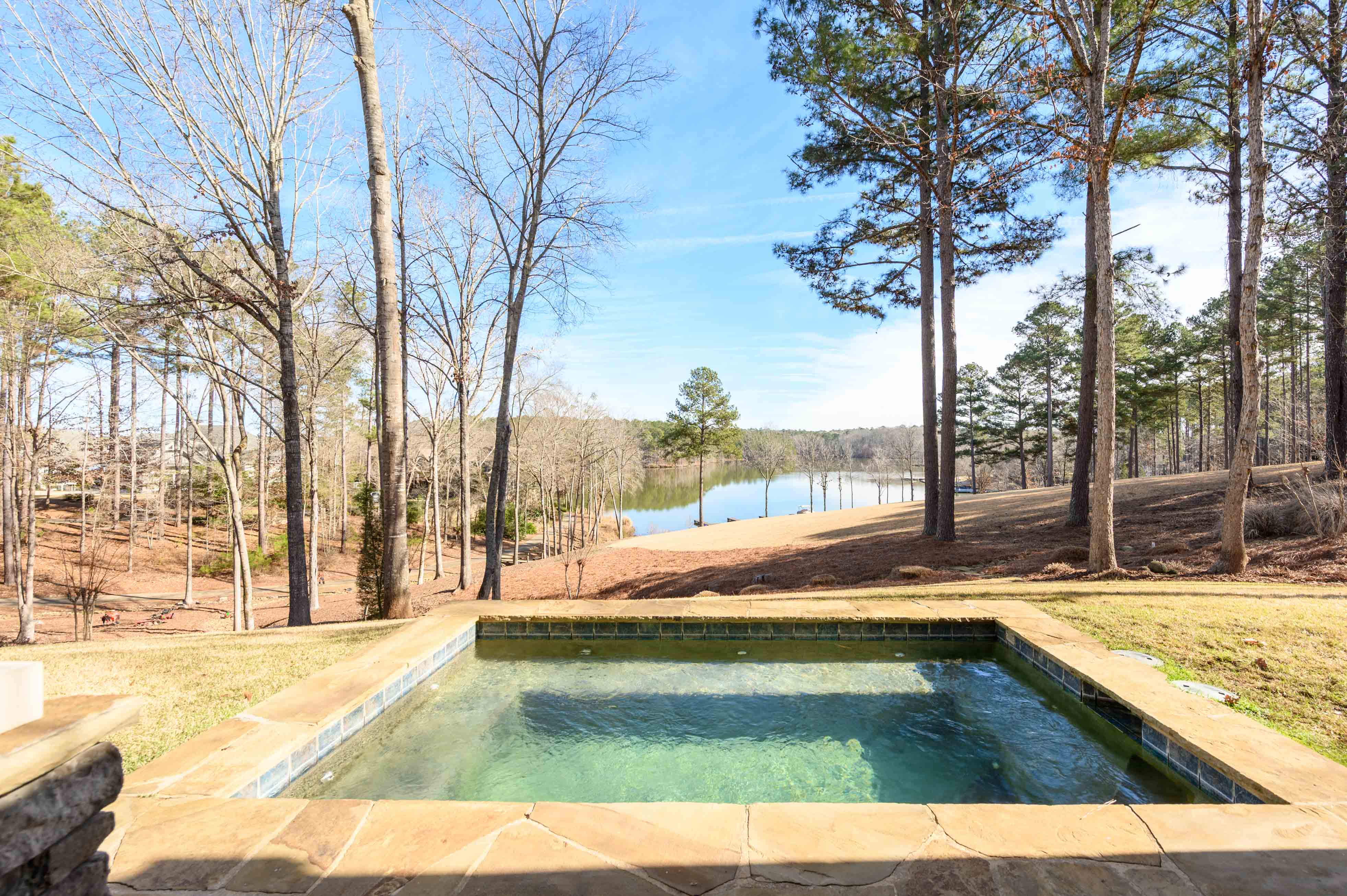 1050 Montgomery Drive image 48